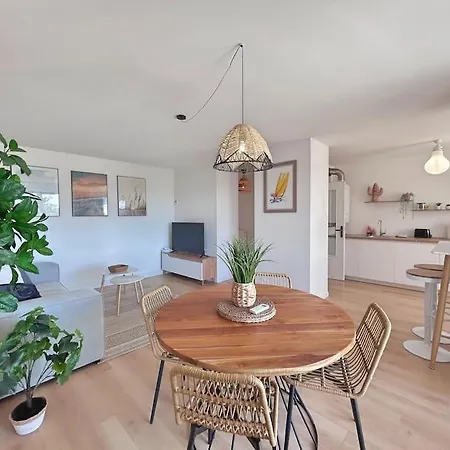 Le Naturel - Climatise - Terrasse - Parking Apartment
